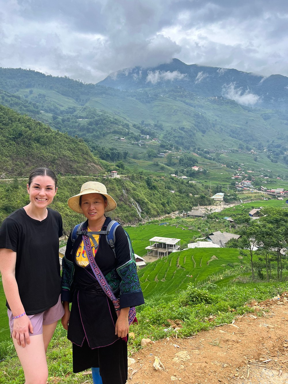 Rice paddies and cultures easy hiking Sapa