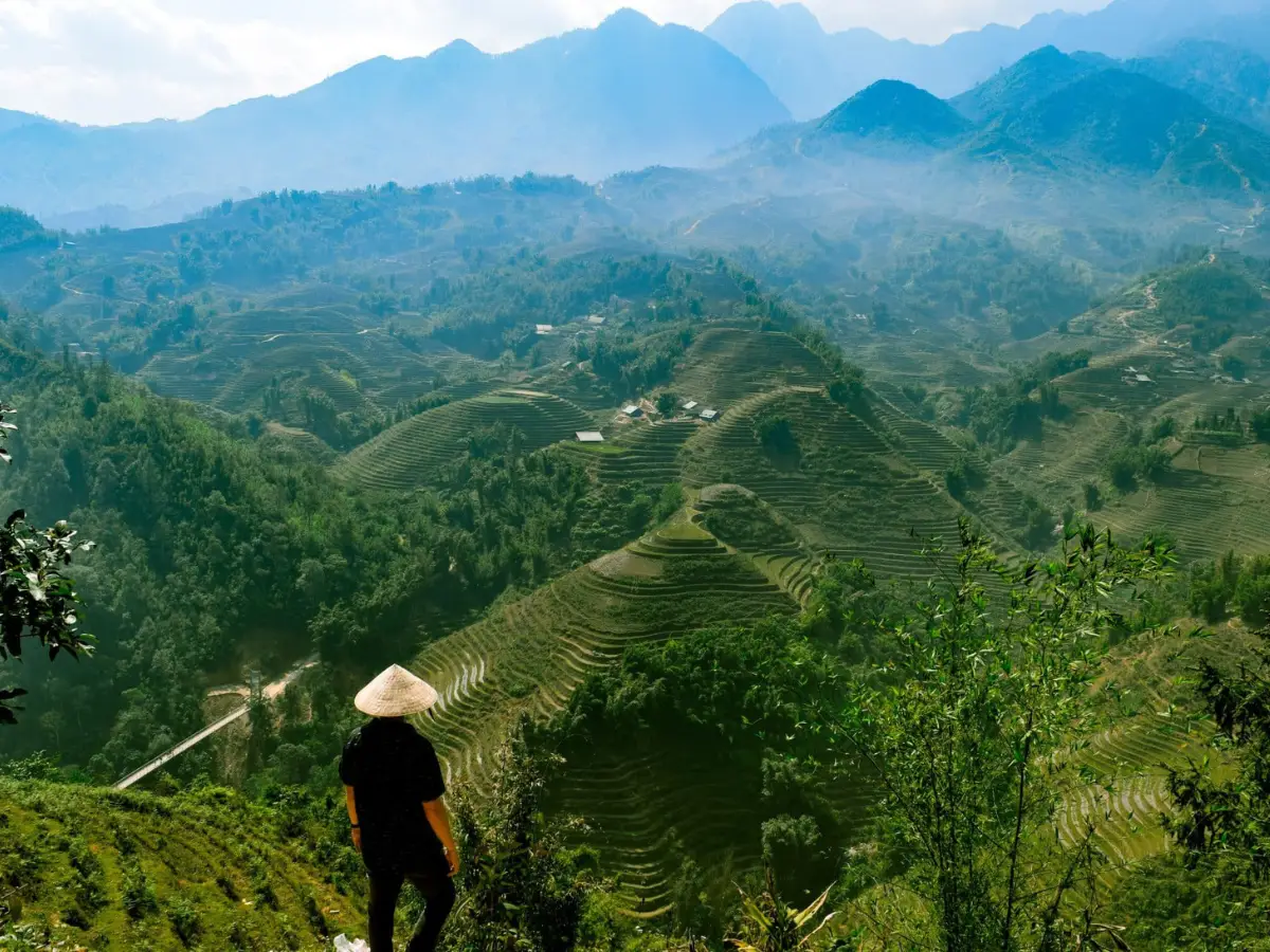 Ta Van village and suspension bridge on the Muong Hoa Valley floor