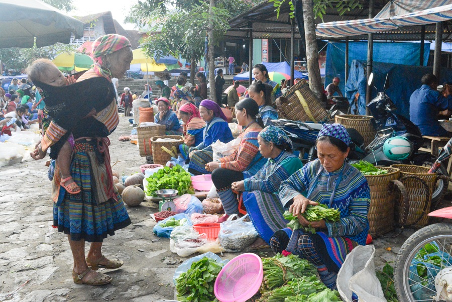 Bac Ha Market