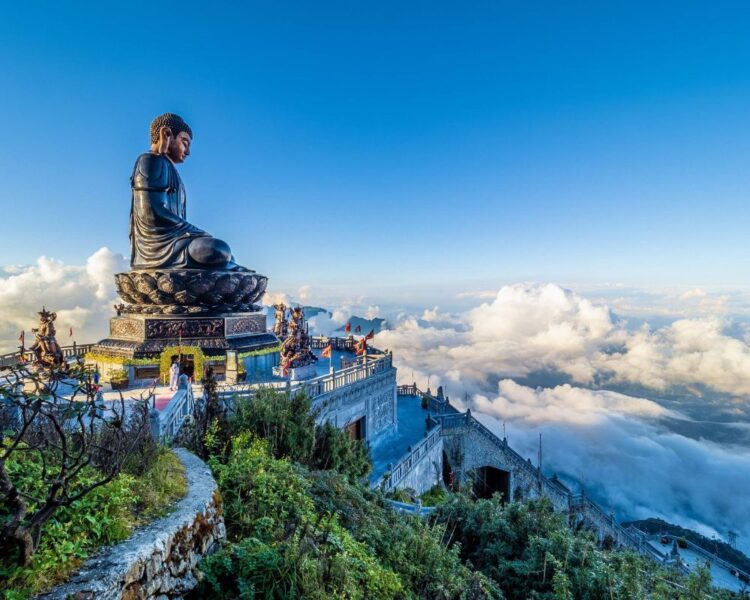 Buddha In The Fansipan