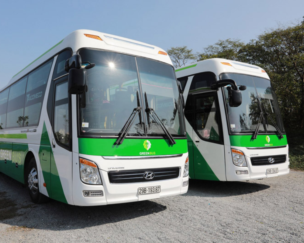 Green Bus from Hanoi to Sapa