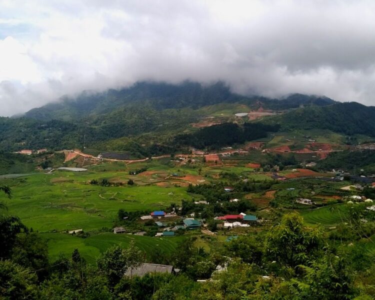 Ta Phin Villages