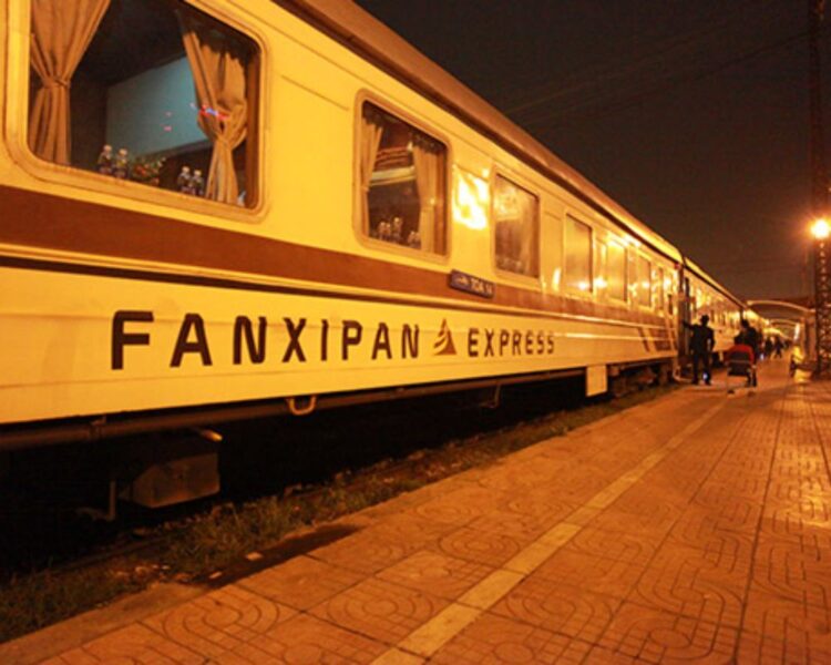 Train From Hanoi To Sapa