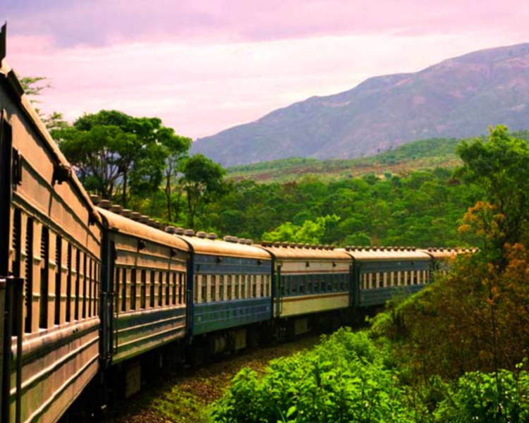 Train From Hanoi To Sapa