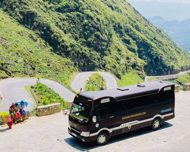 Best bus from Sapa to Ha Giang