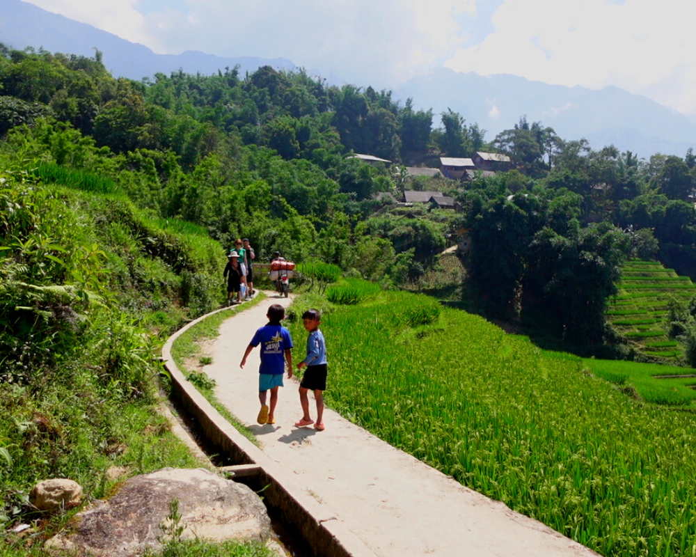 Trekking Sapa to local villages