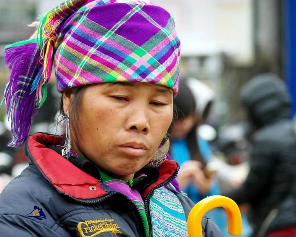 Hmong women 1