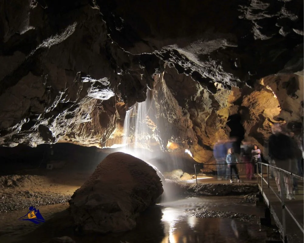 Silver water cave