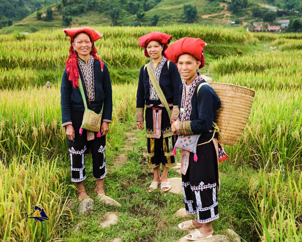 Red Dao People